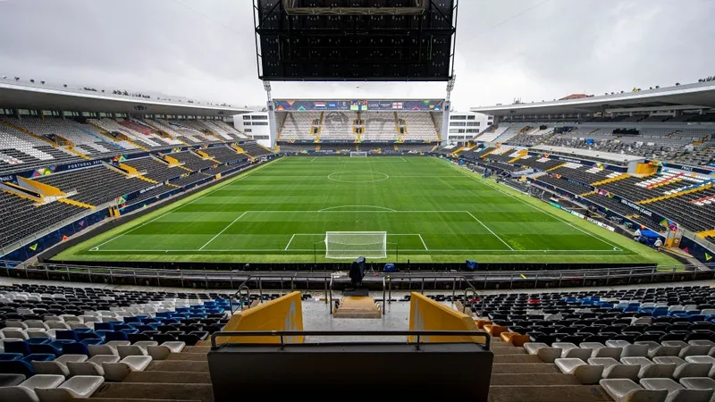 Estádio Dom Afonso Henriques<br>