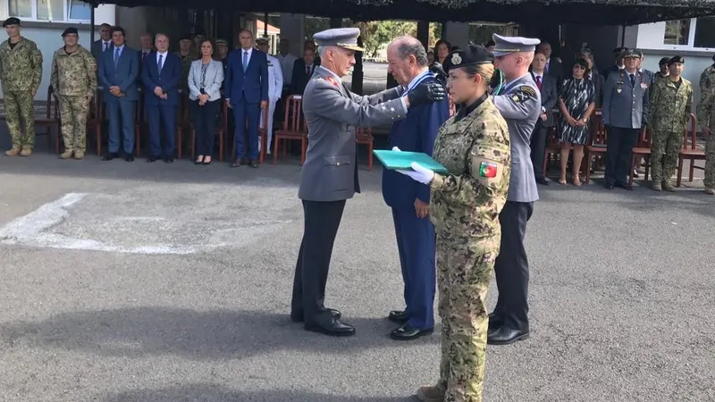 Chefe de Estado Maior do Exército concedeu medalha de mérito ao representante da República, Ireneu Barreto.