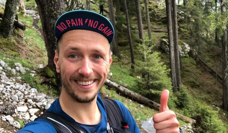 Esta é a fotografia do turista desaparecido, publicada com a autorização do irmão.