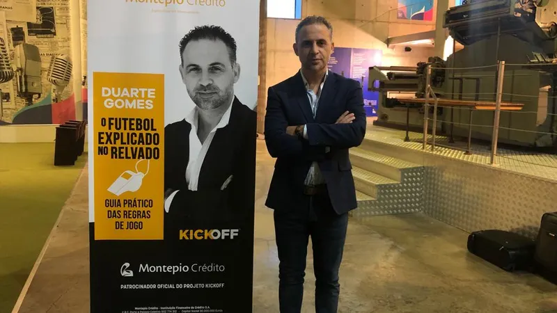 Duarte Gomes deixou a Madeira quando tinha 16 anos. Hoje apresenta em Câmara de Lobos o seu segundo livro no âmbito do projecto Kickoff.&nbsp;