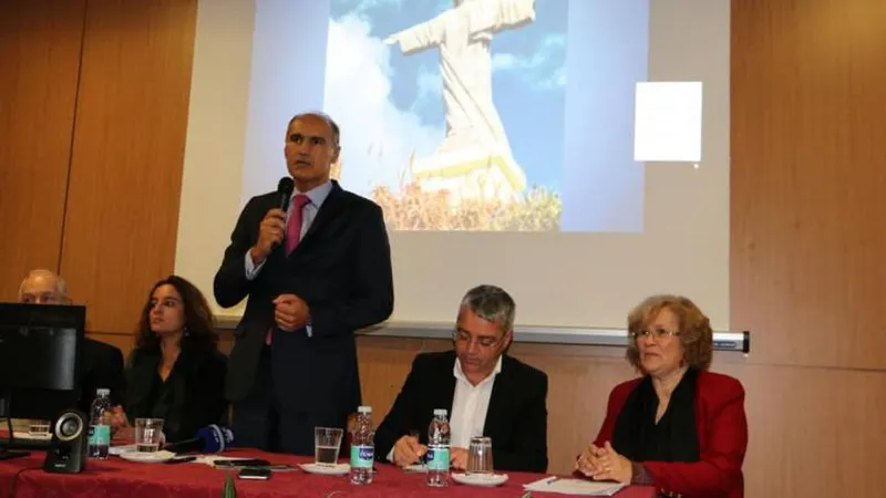 O secretário regional de Educação presidiu à cerimónia de apresentação do Roteiro Turístico do Caniço
