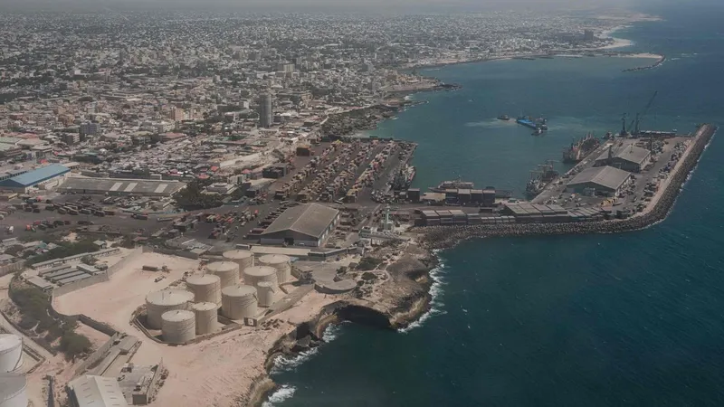 A União Africana está presente na Somália através de uma força de manutenção da paz, destacada em 2007.
