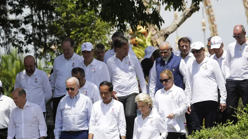 Foto&nbsp;EPA/MAST IRHAM/POOL
