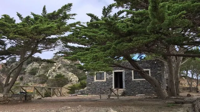 Casa do Pico Branco está disponível para uso da população.