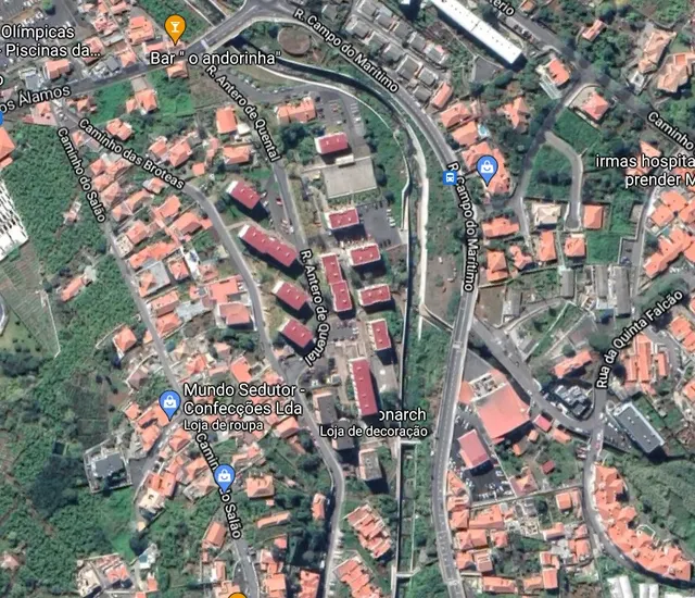 Bairro da Ribeira Grande ao centro.&nbsp; Foto Google Maps