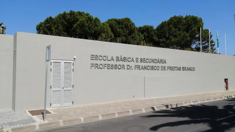 A escola do Porto Santo esteve encerrada no turno da manhã.&nbsp;