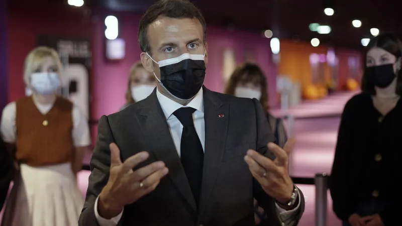 Emanuel Macron, presidente francês.&nbsp; &nbsp;Foto&nbsp;EPA/THIBAULT CAMUS/POOL MAXPPP OUT