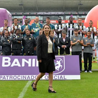 Margarida Camacho, que move agora um processo contra o Nacional, elenca uma série de seis questões.