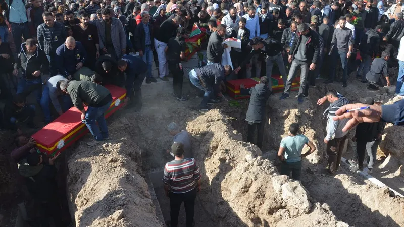 Foto&nbsp;EPA/AHMED MARDNLI