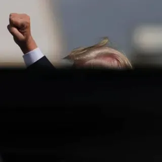 Donald Trump e presidente indiano Narendra Modi, que participaram num evento em Houston denominado “Howdy Modi”.   Fotos Reuters