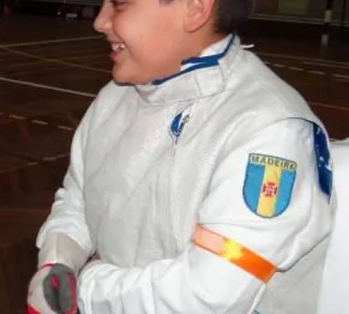 O jovem madeirense competirá na categoria sub-12 de florete.   Foto DR
