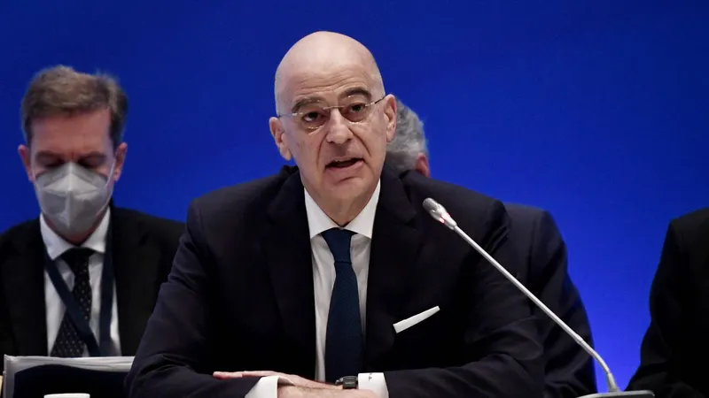 O ministro dos negócios estrangeiros grego, Nikos Dendias. Foto Sakis MITROLIDIS/AFP