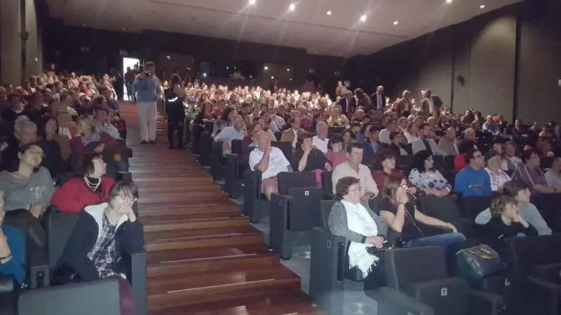 Auditório cheio na sessão de encerramento do evento que se iniciou no passado sábado