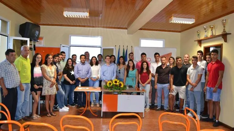 A juventude social-democrata também apela à união dos órgãos de Autonomia da Madeira e dos Açores.
