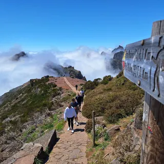Há muito que a reabertura deste percurso é aguardada pelos turistas que procuram a Madeira para fazer caminhadas.&nbsp;