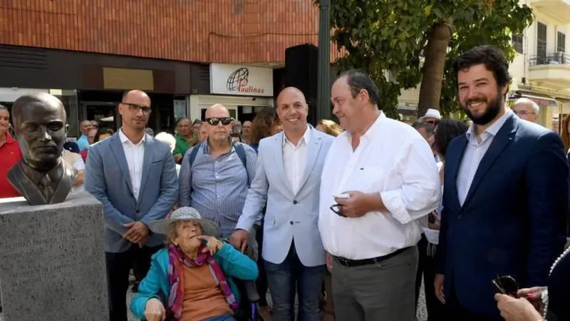 A imagem de homenagem a Fernão de Ornelas.   Foro Hélder Santos/Aspress
