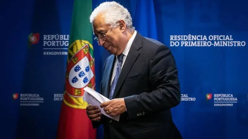 Foto EPA/JOSE SENA GOULAO