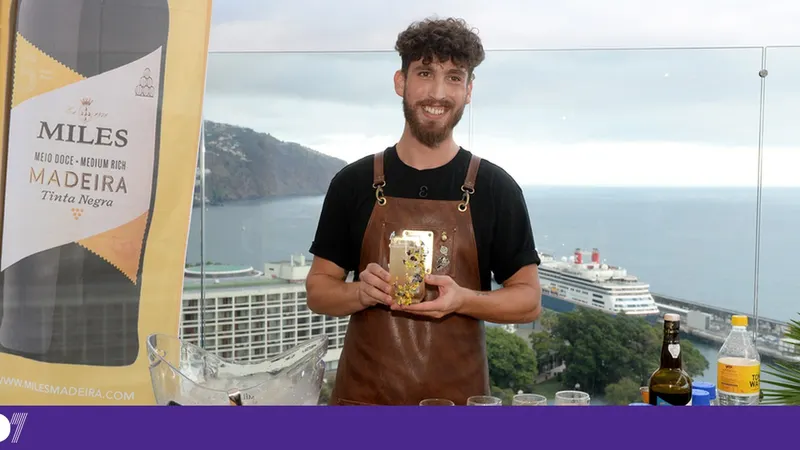 Jovem barmen idealizou cocktail que evita desperdício e venceu concurso
