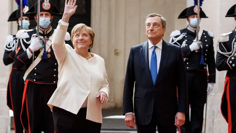 Chanceler alemã, Angela Merkel, e primeiro-ministro italiano, Mario Draghi.