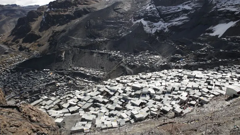 La Rinconada é a cidade mais alta do Mundo, conhecida como o 'Paraíso do Diabo'.&nbsp; &nbsp;Foto Shutterstock