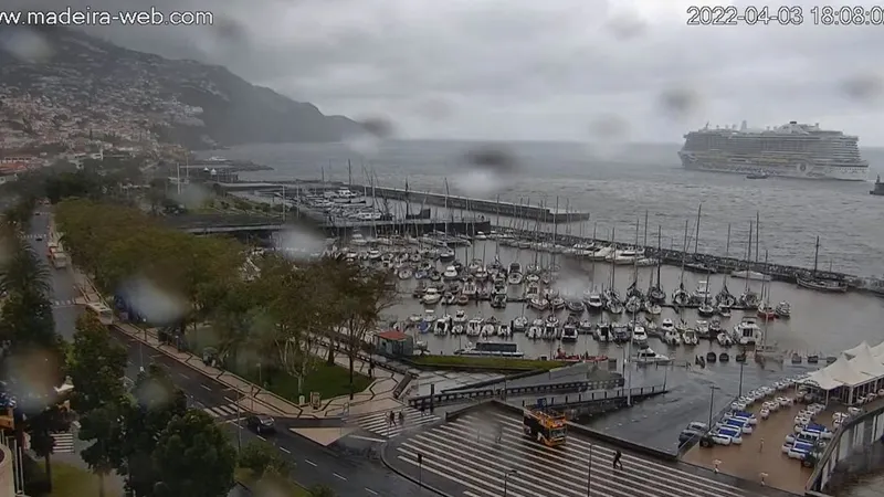 Foto madeira-web.com
