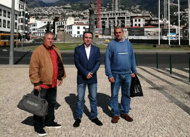 O PPM "é o único partido que defende a vinda do ferry com ligações à ilha de Porto Santo.