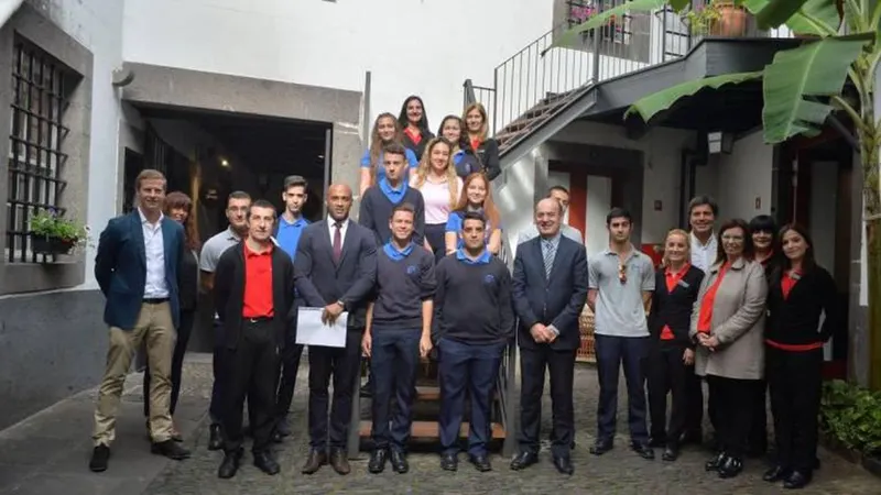 A Madeira Wine vai patrocinar a formação de três candidatos a ‘grand sommelier’. FOTO RUI SILVA ASPRESS