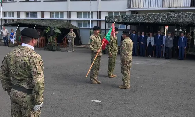 Luís Monsanto, novo comandante da Zona Militar da Madeira, recebeu o Estandarte Nacional.