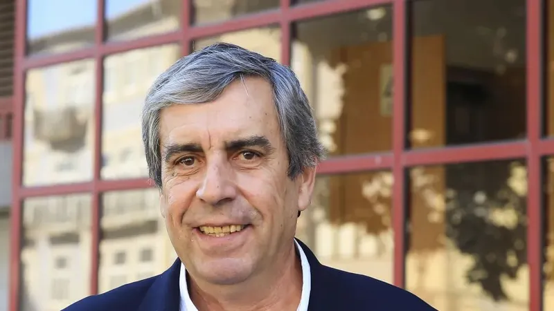 Jorge Roque da Cunha, presidente do Sindicato Independente dos Médicos (SIM)