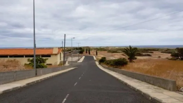Terreno no sítio da Ponta, Porto Santo: sem propostas e sem licitações. Valor base de 445.200 euros.