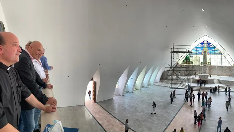 Paulo Cafôfo vai estar presente na inauguração do Santuário da Virgem de Fátima (em Los Teques), espaço que visitou em Maio.