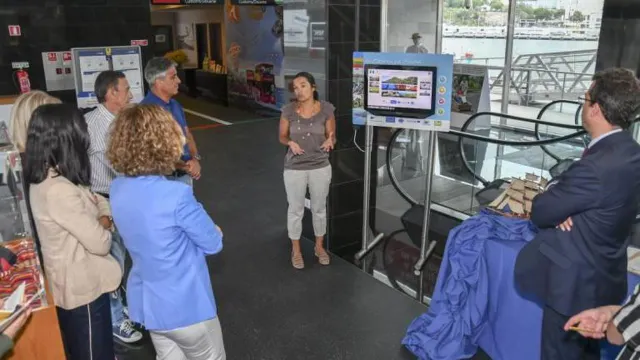 Mafalda Freitas, técnica responsável pelo projecto na Madeira, foi quem fez a apresentação.