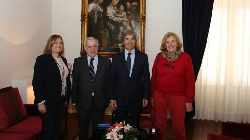 Dorita Mendonça [à esquerda] e Teresa Brazão [à direita] integraram a Comissão Executiva da Estrutura de Missão para a Comemoração dos ‘600 anos do Descobrimento da Madeira e do Porto Santo’.