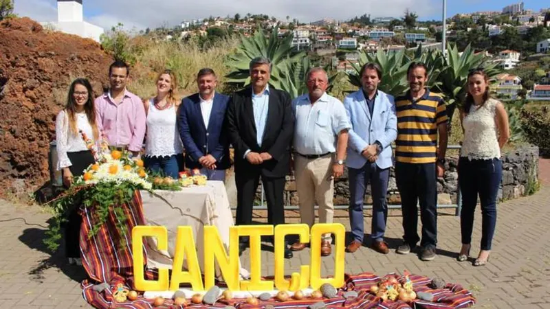 A equipa do PSD à Junta de Freguesia do Caniço.