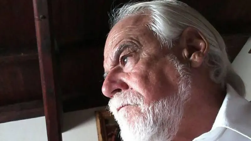 Ricardo Veloza é autor de diversas obras e esculturas espalhadas pela Região.