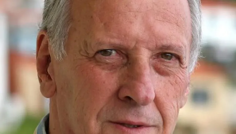 O&nbsp;convidado é o escritor Francisco Fernandes.