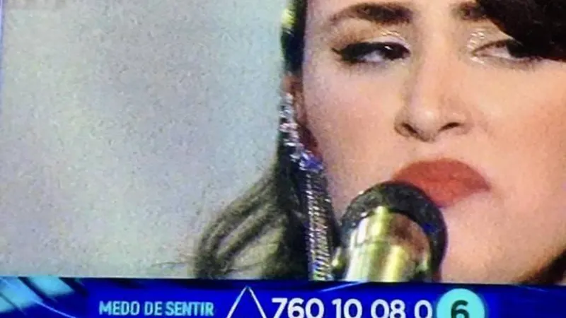 Elisa durante a actuação.