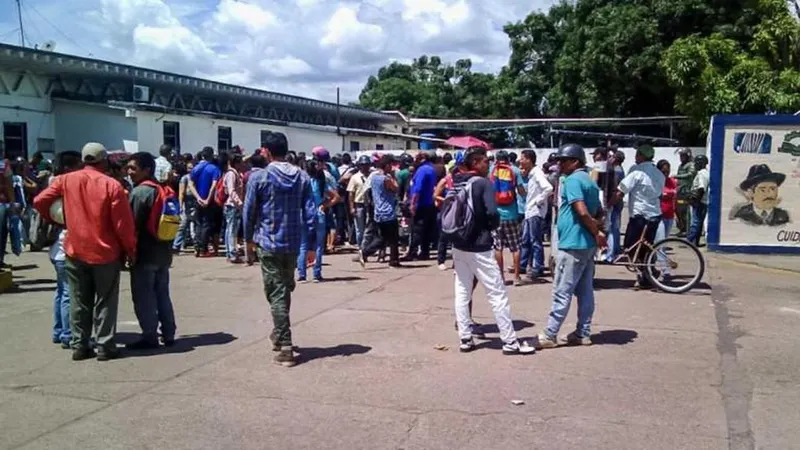 O motim, segundo o Ministério Público, causou 37 mortos e ficaram feridos 15 funcionários.