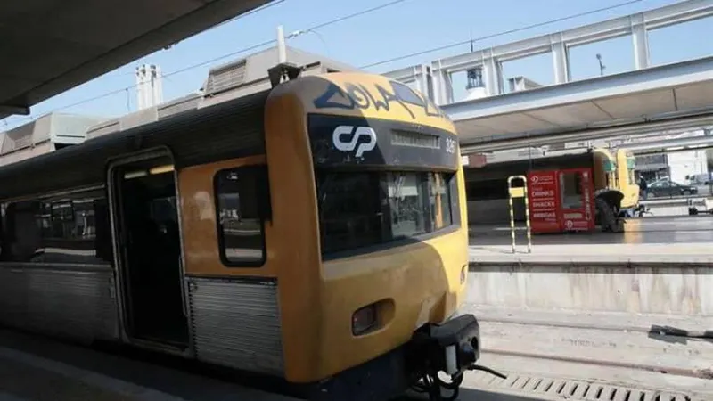 A greve tinha sido convocada pelas organizações sindicais de várias empresas do sector ferroviário contra a nova regulamentação do sector que iria entrar em vigor em Dezembro. Foto: Paulo Spranger/Global Imagens