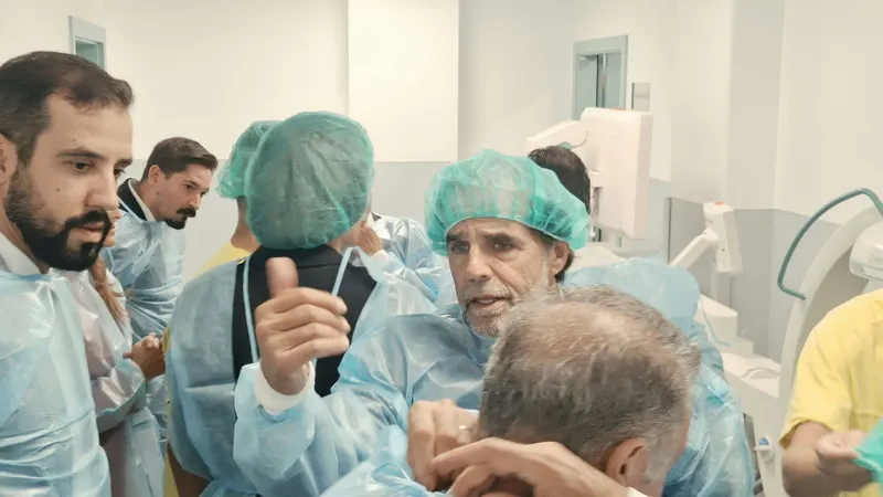Posição do presidente do Governo foi deixada durante a visita ao SESARAM, no âmbito do início da cirurgia ortopédica robótica