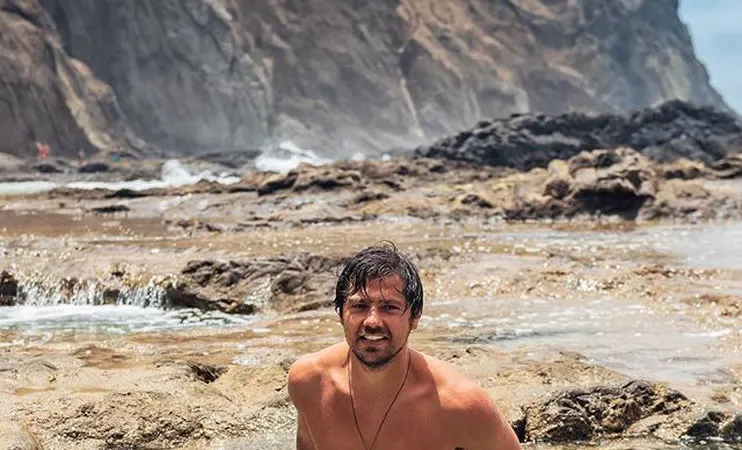 Lourenço Ortigão no Porto das Salemas no Porto Santo.