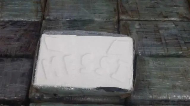 A droga com a inscrição ‘Messi’ apreendida na Calheta em 2016.