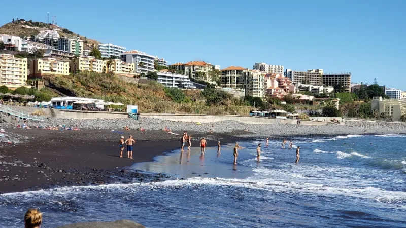 A partir de hoje a Praia Formosa deixa de ser vigiada.