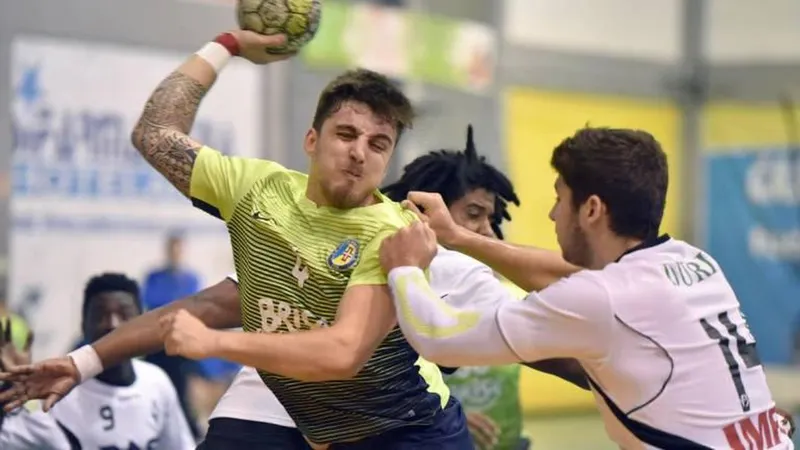 O Madeira Andebol foi batido por três bolas pelo Avanca. Foto ASPRESS