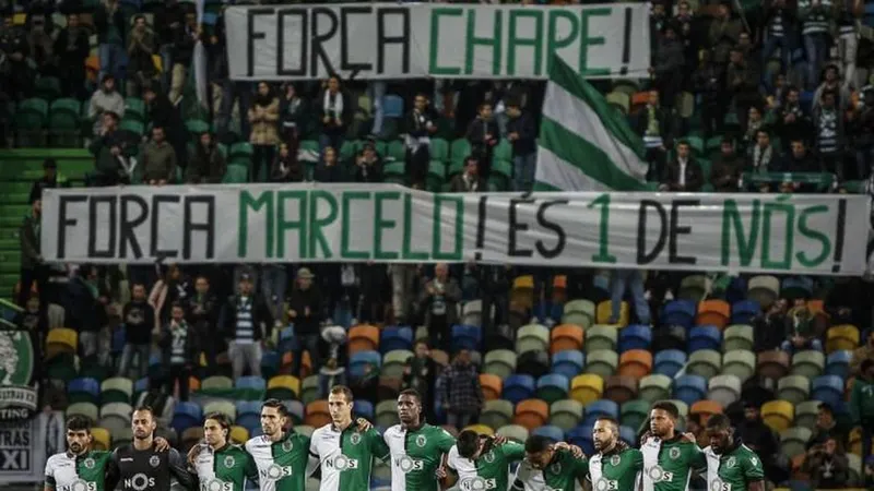 Homenagem às vítimas e ao jogador leonino emprestado ao Chapecoense.   Foto Filipe Amorim/Global Imagens