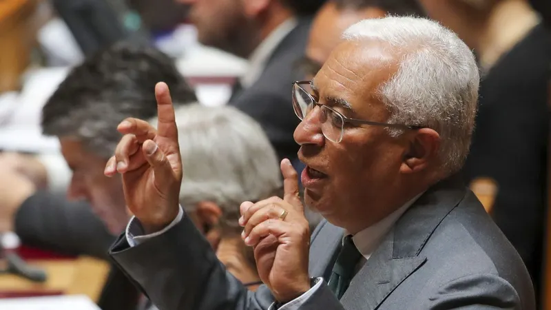 Foto&nbsp;EPA/MANUEL DE ALMEIDA