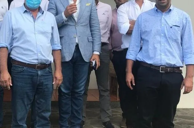 Gualberto Fernandes, à esquerda, João Loreto, à direita