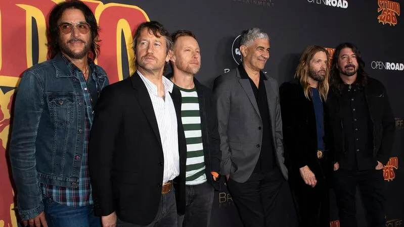 Grupo está de luto pela morte do baterista Taylor Hawkins