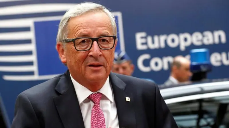 “As coisas não podem continuar assim diz Jean-Claude Juncker sobre os incêndios de domingo.