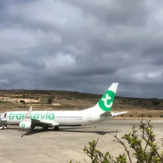 Um terceiro avião, proveniente de Nantes, já tinha divergido para o Porto Santo, esta sexta-feira